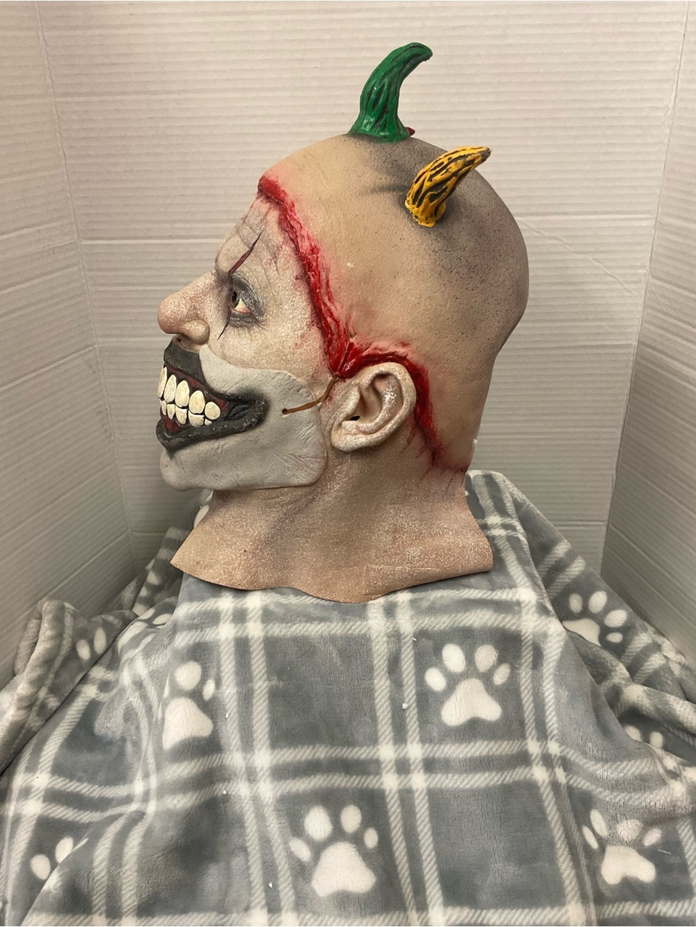 Adults American Horror Story Twisty The Clown Mask - Picture 2 of 6